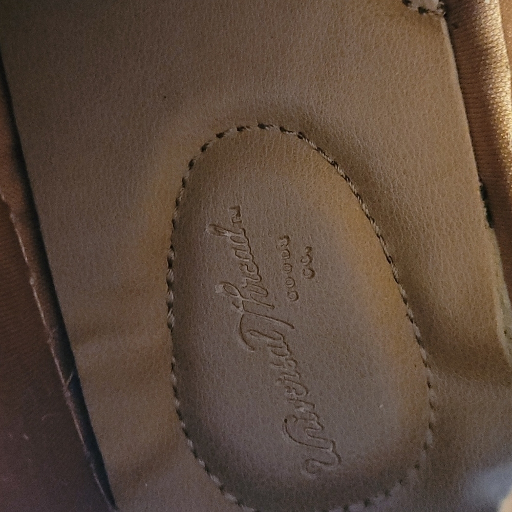 Universal Thread Women's Sneakers - image 4